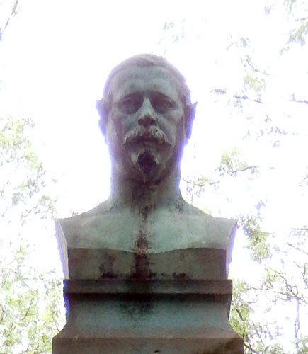 Buste de Jean Pierre Barillet par Ambroise Choiselat